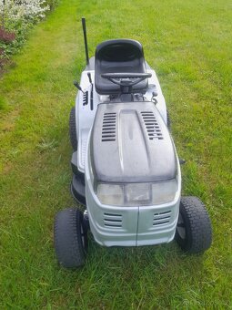 ZAHRADNI TRAKTOR 15.5 HP - 5