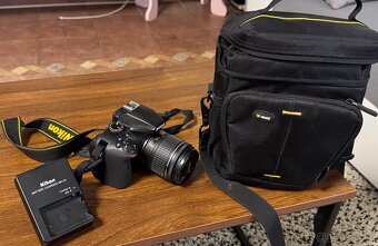 Nikon - 5