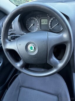 Škoda Octavia II DSG kombi platná STK - 5