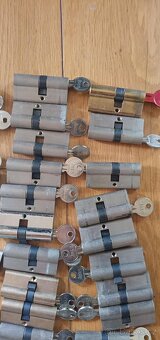 Cylindrické vložky 65ks - 5