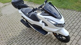 HONDA 125 PCX - 5