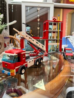 Prodám lego city Hasičská stanice - 5