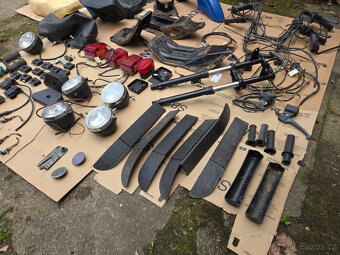 Prodám soubor náhradních dílů na Manet Korado - 5