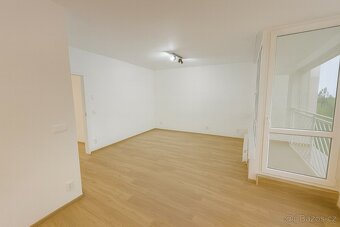 Pronájem bytu 2+kk Kytlická - Praha - Prosek - po reko - 5