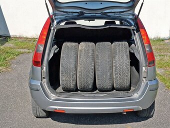 Ford Fusion 1.4 benzin (r.v. 2005) stříbrný - STK do 09/2027 - 5