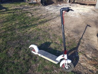 Elektrokoloběžka MS Energy e10 Scooter - nafukovací kola - 5