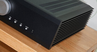 Anglický integrovaný zesilovač MUSICAL FIDELITY M6si, NOVÝ - 5