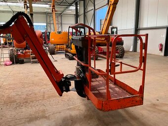 TERÉNNÍ KLOUBOVÁ PLOŠINA. JLG 450 AJ II - 5