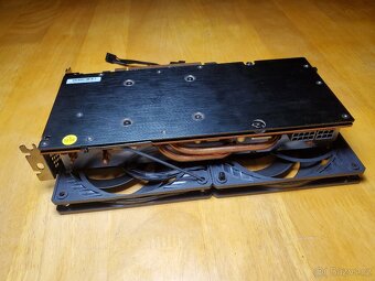 RX5700XT s vlastním chlazením Arctic - 5