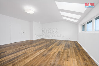 Prodej bytu 1+kk, 47,5 m², Uhlířské Janovice, ul. Hrnčířská - 5