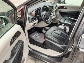 Chrysler Pacifica 3,6L kamera360,adapt.temp.auto parkování - 5