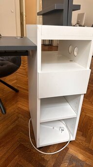 Manikúrní stůl s odsáváním pro dvě pracovní místa - 5