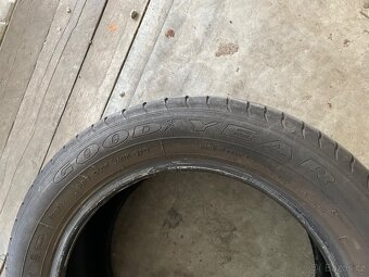 prodám letní pneumatiky 205/55/16 Goodyear celá sada - 5