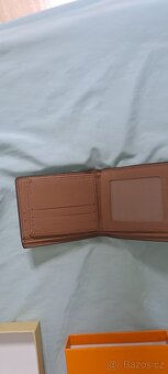 Prodám peněženku značky Luis Vuitton - 5