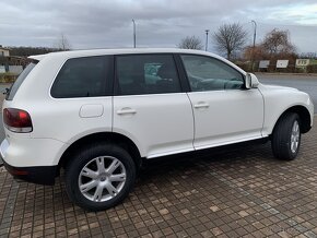 Volkswagen Toureg 2.5TDI 128kw 4x4 - 5
