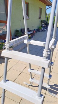 Použité bazénové schůdky 122 cm Olomouc - 5
