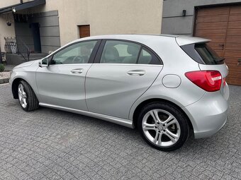Mercedes-Benz A-Class 2014 – Automat, výbava, nízký nájezd - 5