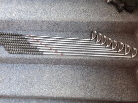 ⭐⭐⭐PROFI GOLFOVÝ SET WILSON 13HOLÍ+BAG+COVERY,PC=38.000,- - 5