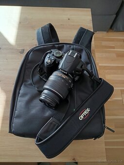 Nikon D3100 v krásném stavu - 5