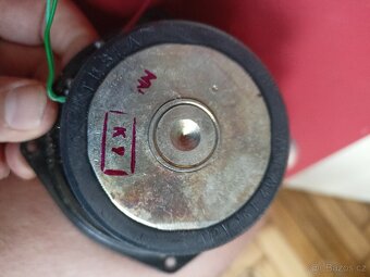 Domácí reproduktory - 5