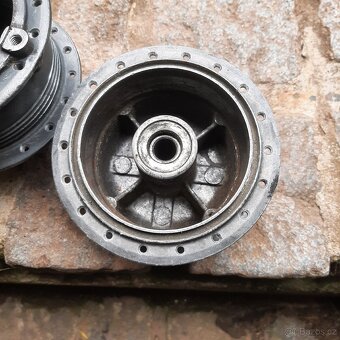 Babetta;:;;bubny - 5