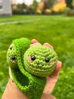 Háčkovaná hračka - hrášek - 5