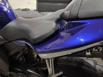 Yamaha R1 2007 - 5