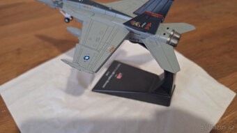 Kovový model letadla v měřítku 1:72 / 42 - 5