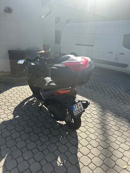 Yamaha XMAX 125, Tech MAX - 5