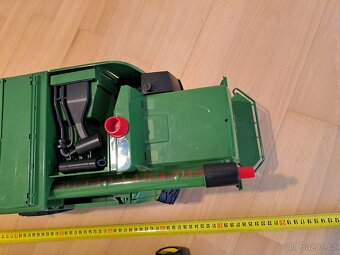 Kombajn John Deere T670i (Bruder 2132) - 5