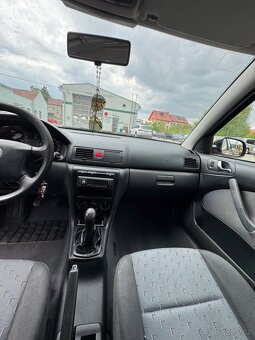 Škoda Octavia I Combi 1.6 75 kW - 5