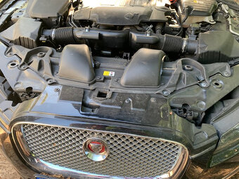 Jaguar XF, 3,0 V6, 4x4 Premium Automat Ojeté,ČR, 2016, 97374 - 5