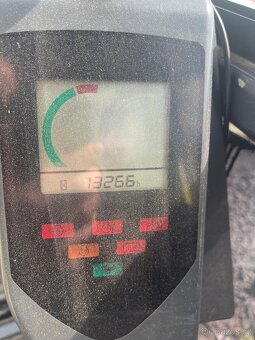 Hitachi ZX19 - 5