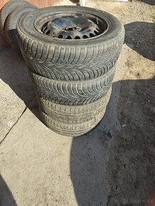 Prodám sadu disků 6,5Jx16H2 ET50 + M+S pneu 215/60/R16 - 5
