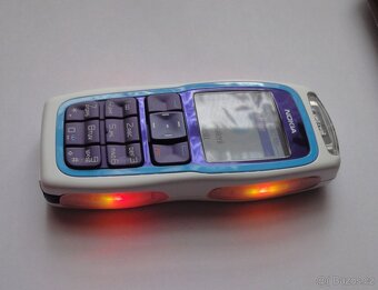 Nokia 3220 s baterií - sbírkový stav - 5