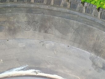 Zimní pneu Michelin Latitude 235/75 R15 - 5
