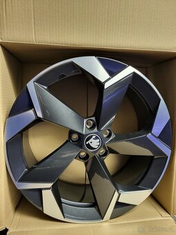 NOVÉ 19" Škoda TORCULAR original Superb 4 IV 3P 2025 ET44 - 5
