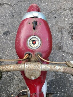 Jawa 555 - 5