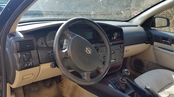 opel omega 2.6 V6 - dily - 5