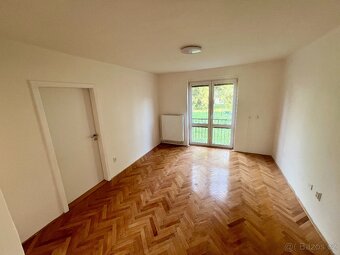 Pronájem moderního bytu 2+1, 50 m² po kompletní rekonstrukci - 5