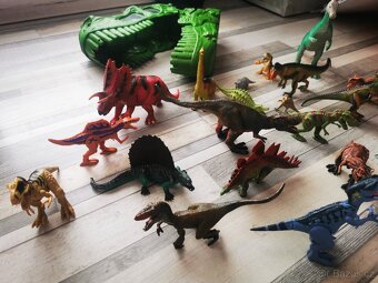 Mix dinosaurů - 5