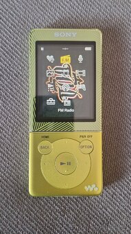 Sony NWZ-E474 - 5