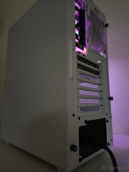 Herní PC "SnowPiercer" - 5