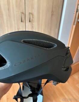 Oakley helma na kolo - 5