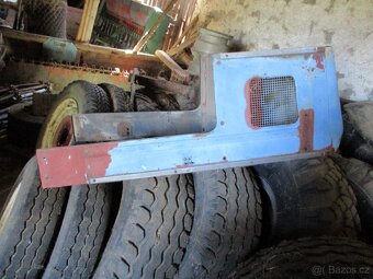 ZETOR 6911 dveře, spodní průhledy, kapotáž, sedačka - 5