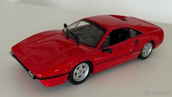 Ferrari 308 GTB 308 GTB, červená, 1975 1:24 - 5