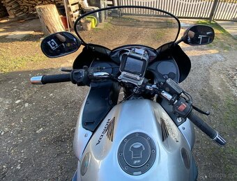 Honda Deauville 650 - 5