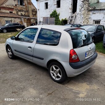 Renault Clio - 5