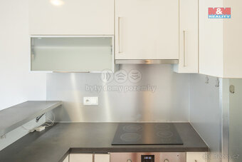 Pronájem bytu 2+kk, 53 m², Praha, ul. Práčská - 5