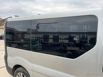 Renault Trafic NÁHRADNÍ DÍLY Převodovka dveře blatník - 5